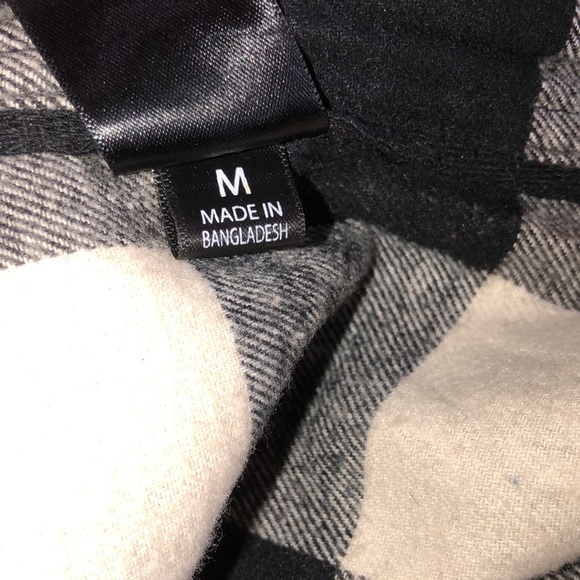 Burnside black & white plaid flannel button down shirt size small - Picture 8 of 10